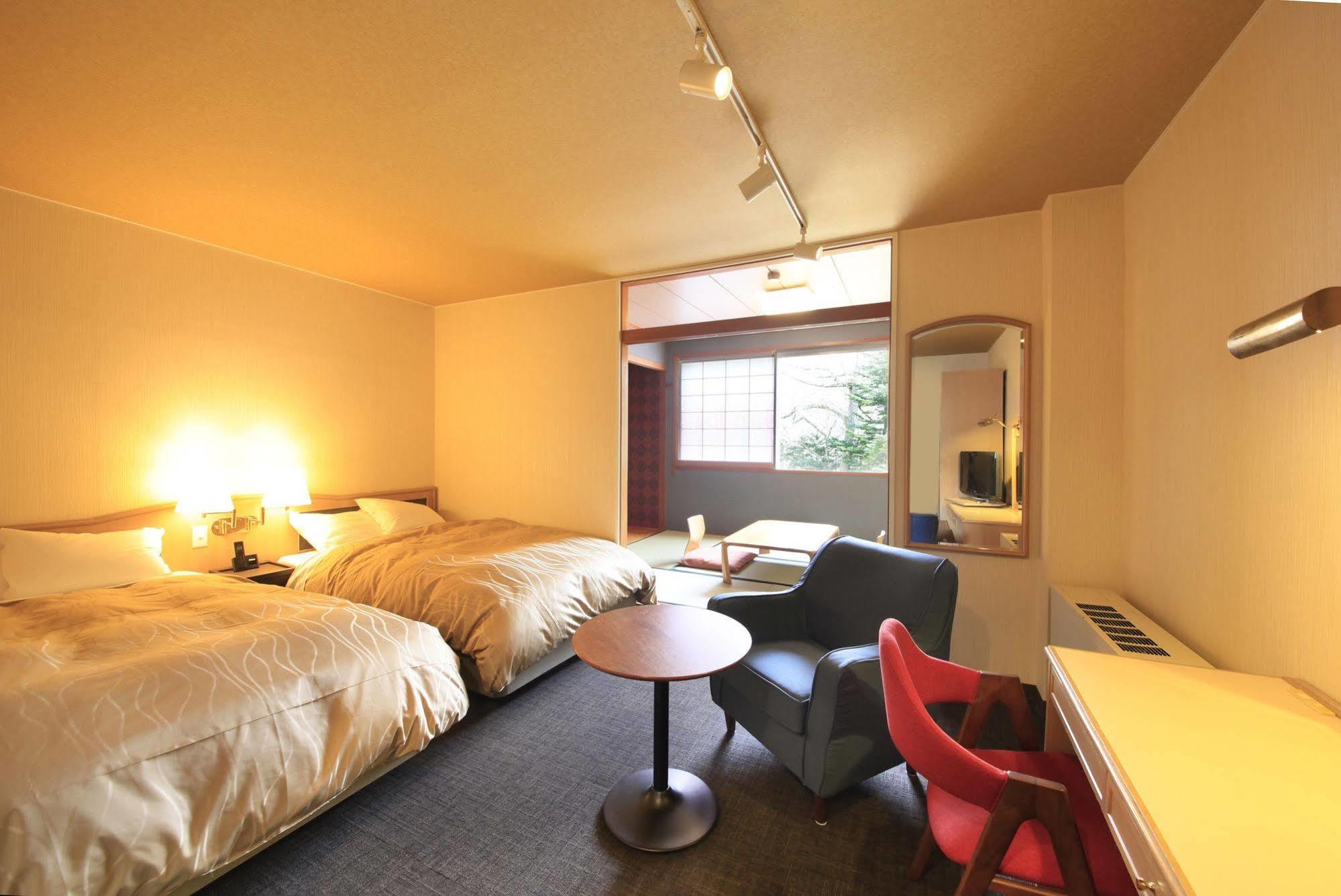 Yutorelo Karuizawa Hotel Exterior photo